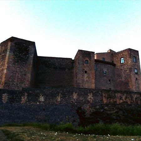 La Casa Di Carmen Appartement Melfi Buitenkant foto