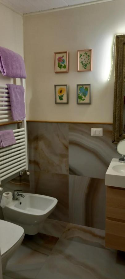 La Casa Di Carmen Appartement Melfi Buitenkant foto